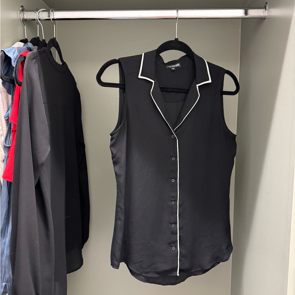 Black top with white detail